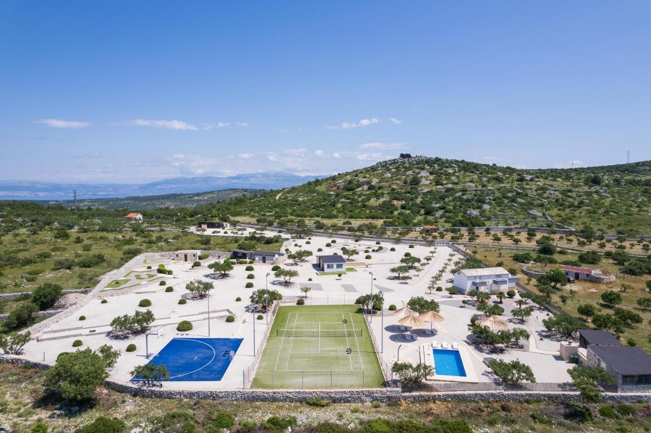 Hacienda Nikolic Villa Milna  Buitenkant foto